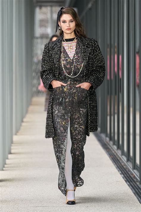 chanel cruise 2022|Chanel 2022 pre fall.